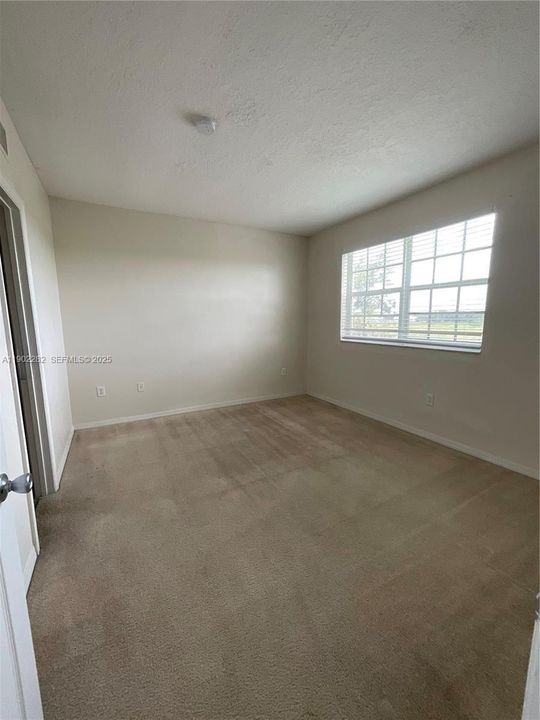 For Rent: $2,300 (2 beds, 2 baths, 1130 Square Feet)