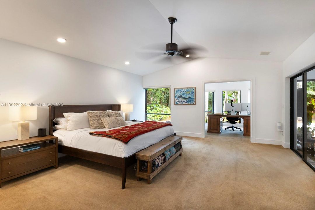 待售: $2,199,999 (4 贝兹, 2 浴室, 3516 平方英尺)