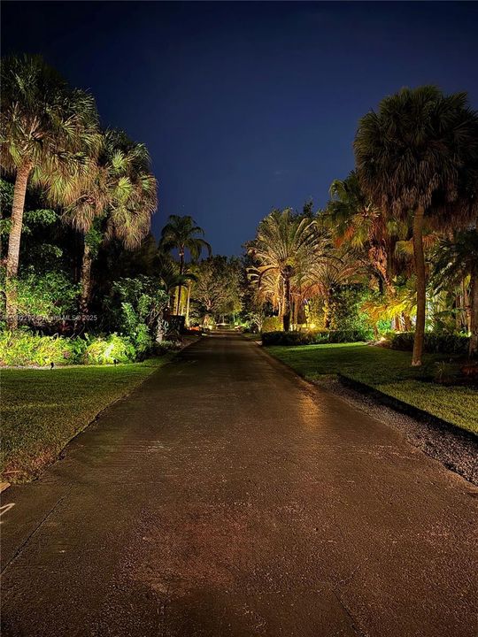 待售: $2,199,999 (4 贝兹, 2 浴室, 3516 平方英尺)