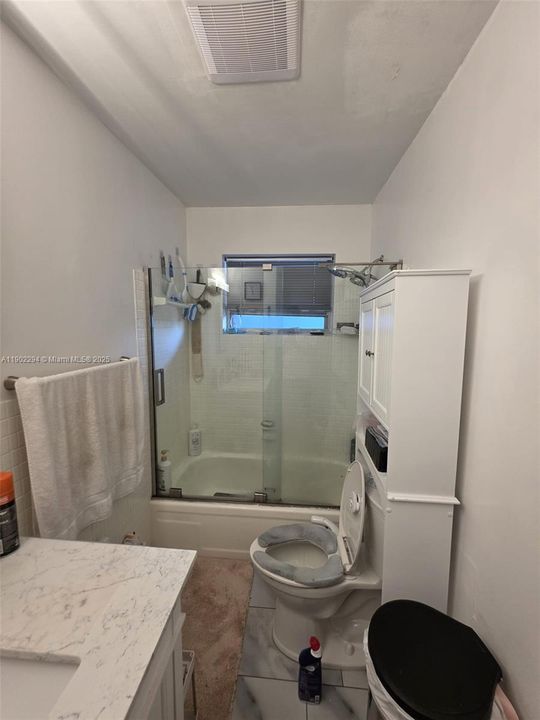 For Rent: $1,600 (1 beds, 1 baths, 785 Square Feet)