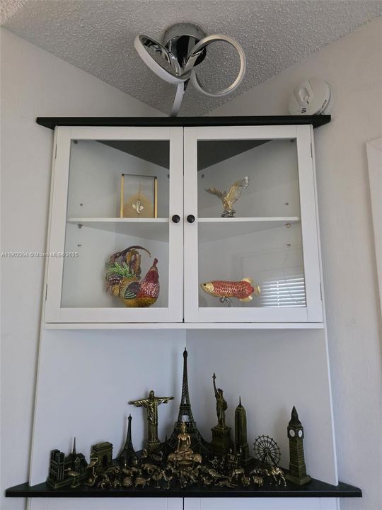 For Rent: $1,600 (1 beds, 1 baths, 785 Square Feet)