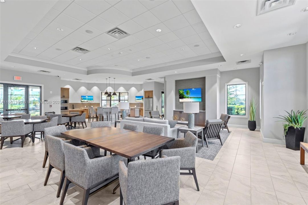 待售: $799,990 (3 贝兹, 2 浴室, 1941 平方英尺)