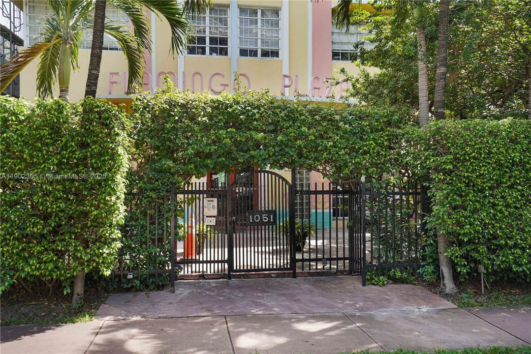 For Sale: $229,000 (1 beds, 1 baths, 540 Square Feet)