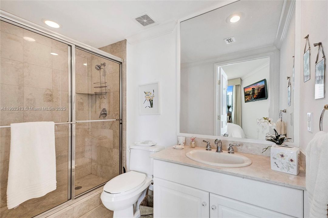 For Sale: $648,000 (2 beds, 2 baths, 1610 Square Feet)