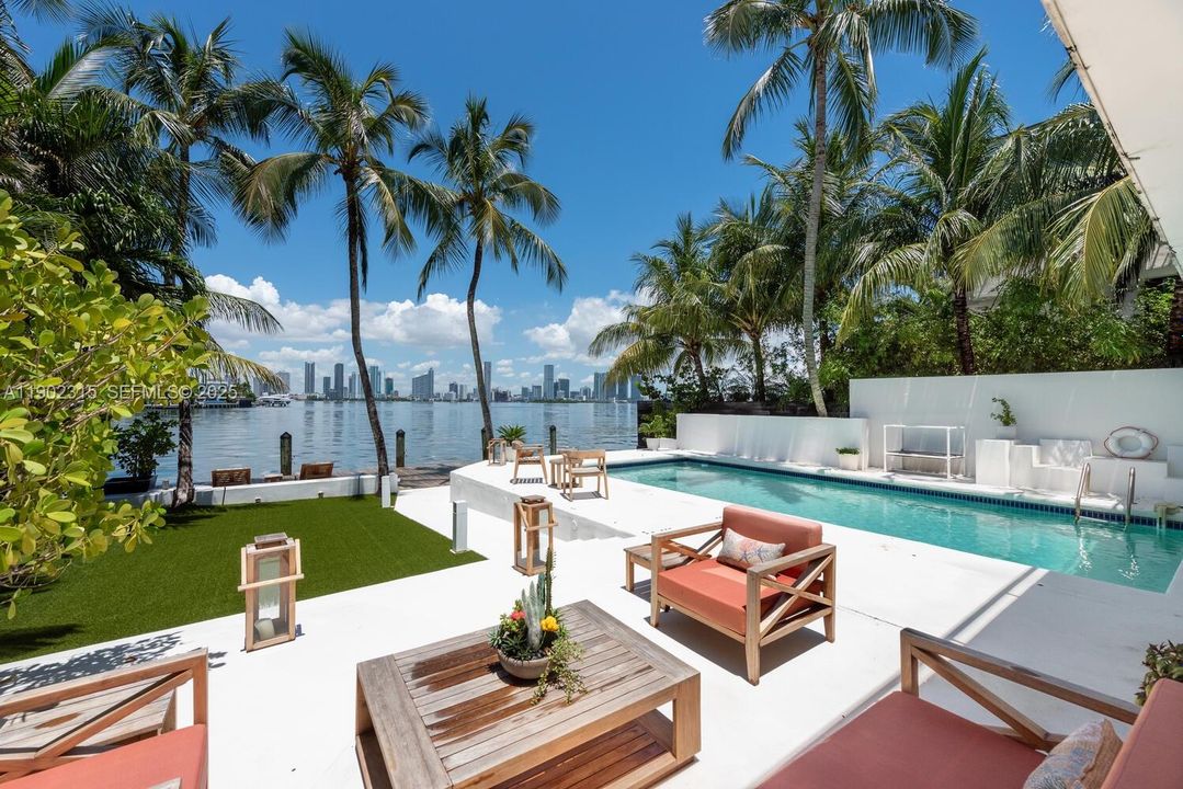 En Venta: $13,900,000 (3 camas, 3 baños, 3178 Pies cuadrados)