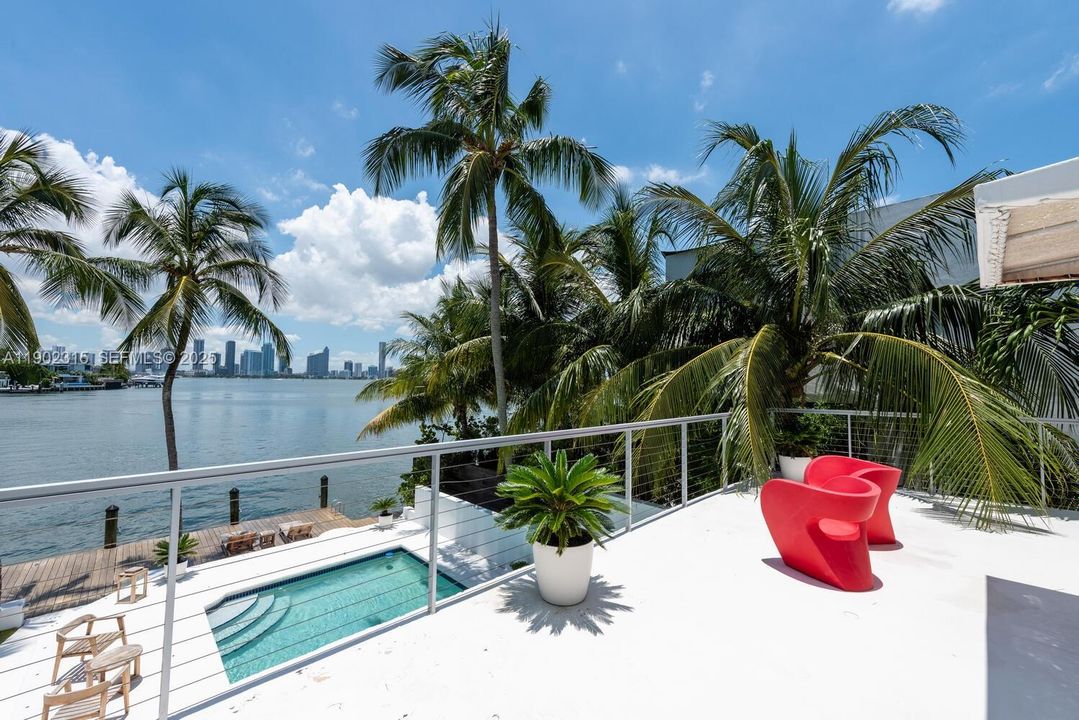 En Venta: $13,900,000 (3 camas, 3 baños, 3178 Pies cuadrados)