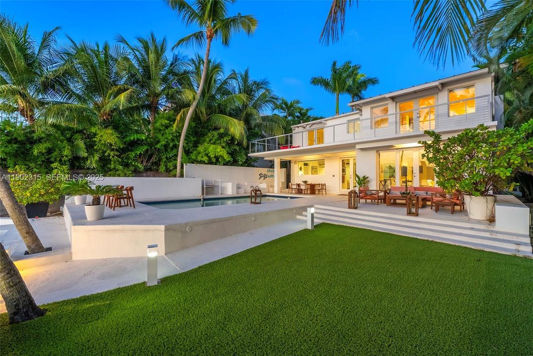 En Venta: $13,900,000 (3 camas, 3 baños, 3178 Pies cuadrados)