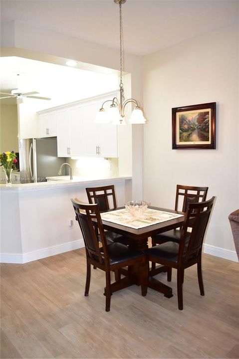 For Sale: $169,000 (2 beds, 2 baths, 1215 Square Feet)