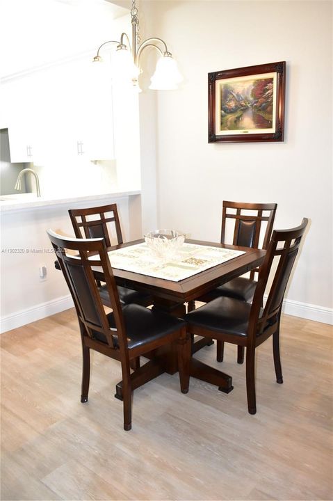 For Sale: $169,000 (2 beds, 2 baths, 1215 Square Feet)