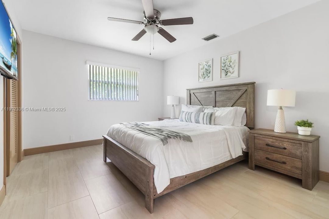 For Rent: $4,300 (3 beds, 2 baths, 2064 Square Feet)