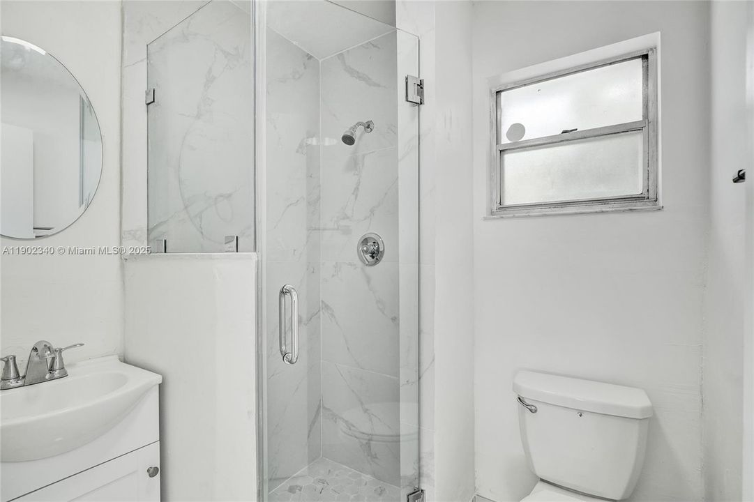 Recently Rented: $2,400 (2 beds, 2 baths, 2540 Square Feet)