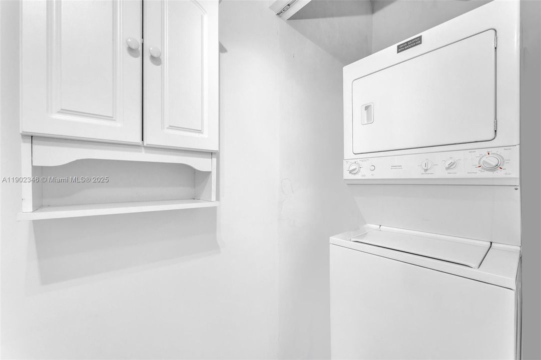 На продажу: $399,000 (1 спален, 1 ванн, 795 Квадратных фут)