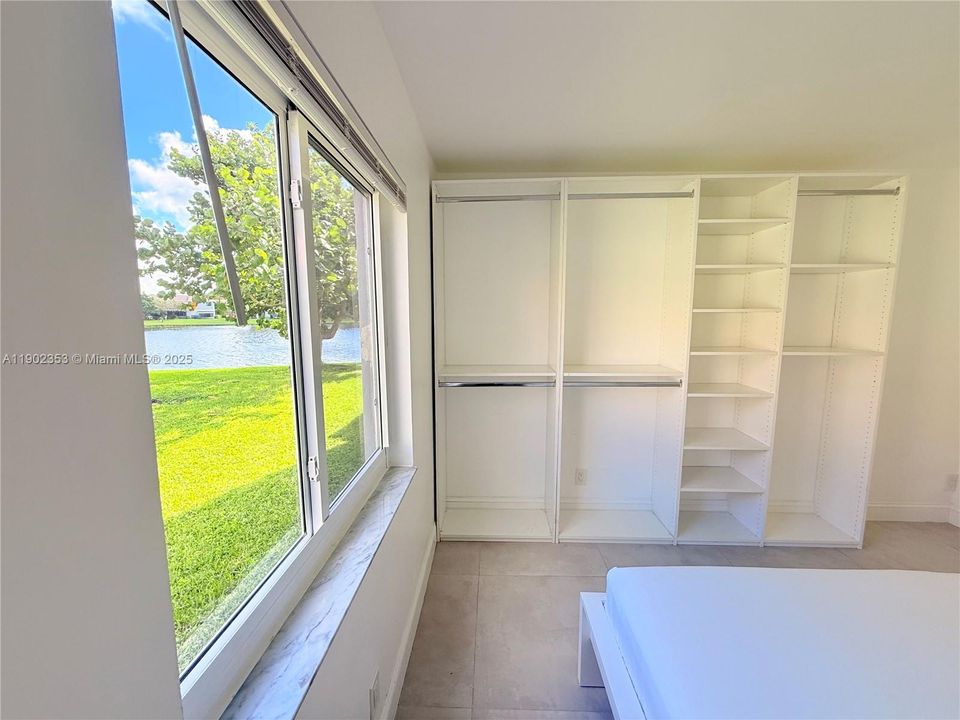 En Renta: $4,500 (4 camas, 3 baños, 1909 Pies cuadrados)