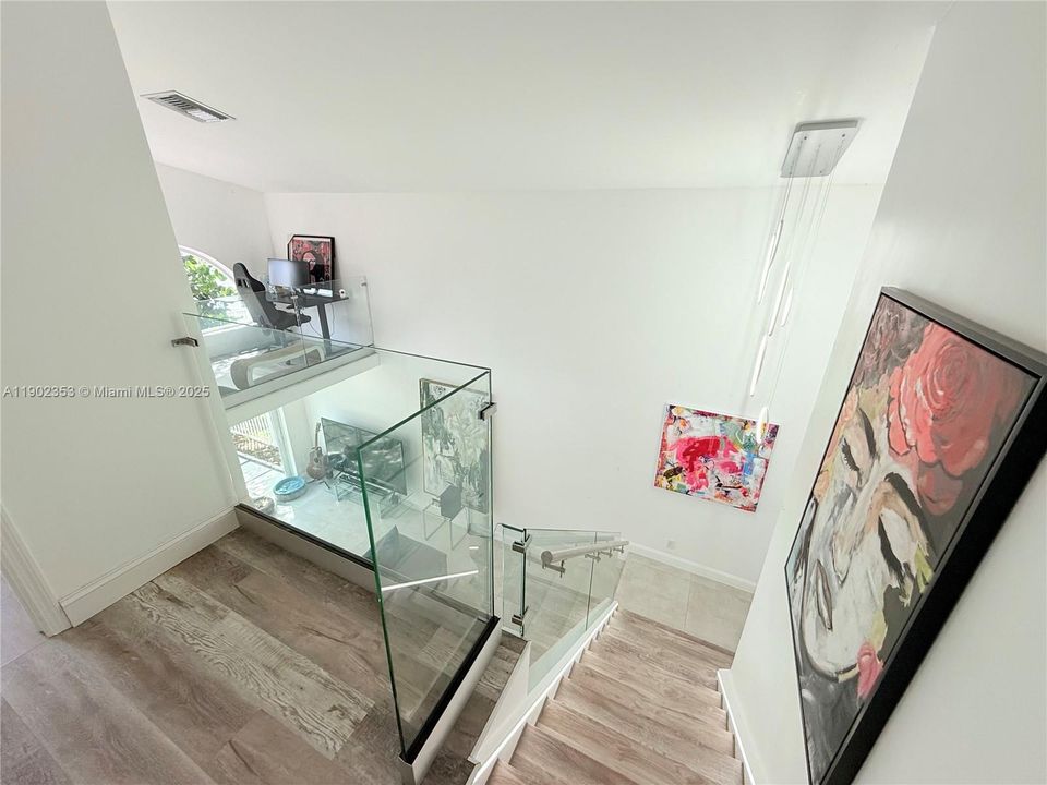 En Renta: $4,500 (4 camas, 3 baños, 1909 Pies cuadrados)