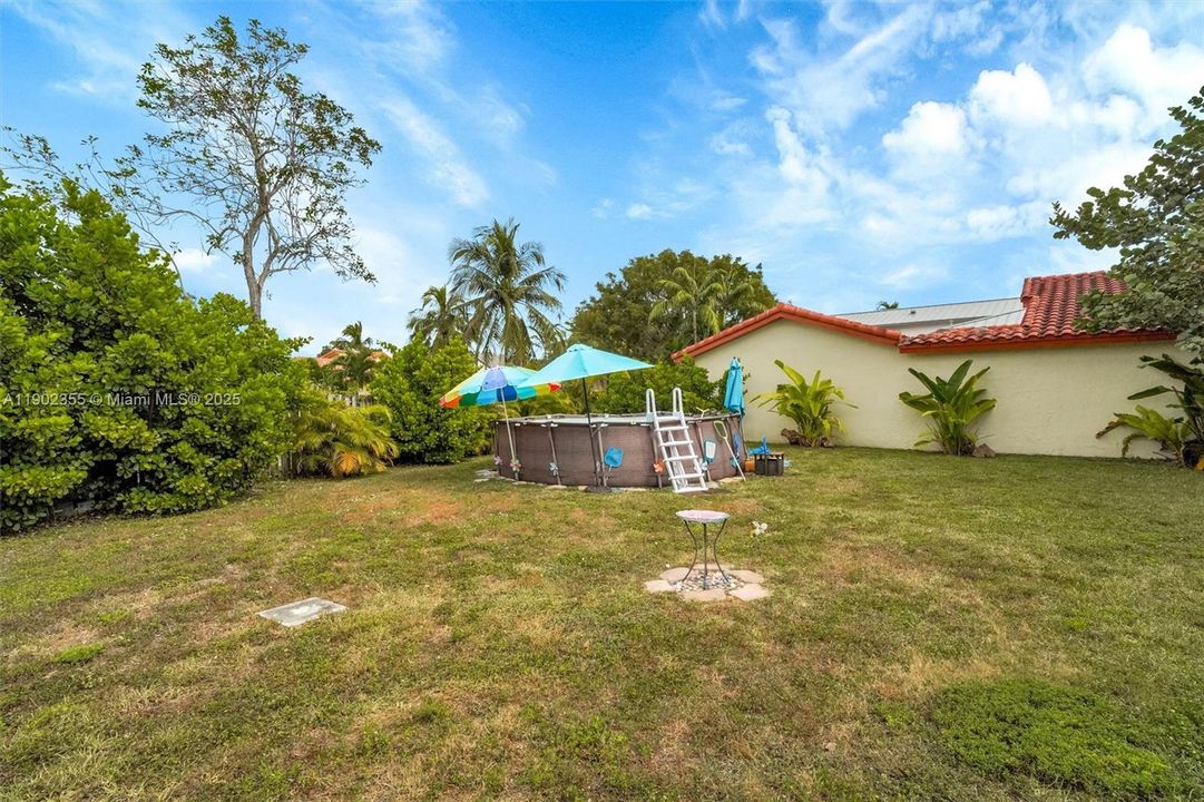 For Sale: $620,000 (3 beds, 2 baths, 1530 Square Feet)