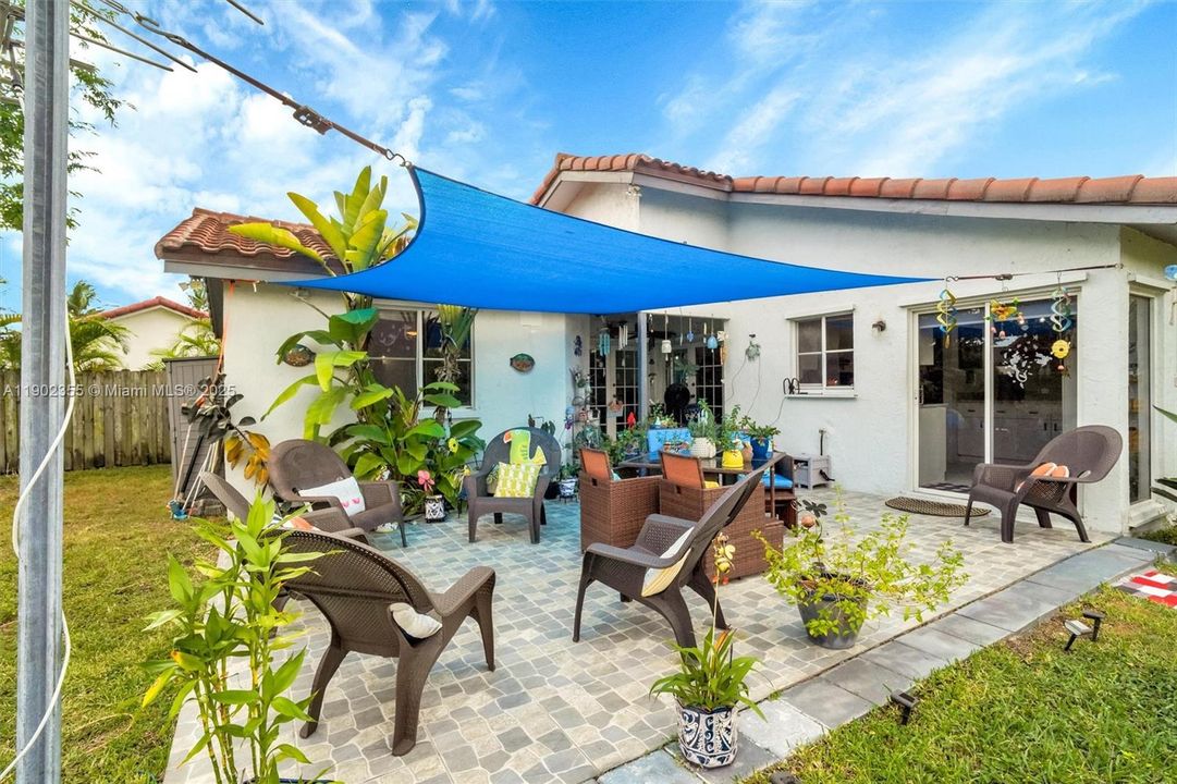 For Sale: $620,000 (3 beds, 2 baths, 1530 Square Feet)