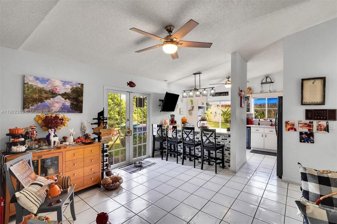 For Sale: $620,000 (3 beds, 2 baths, 1530 Square Feet)