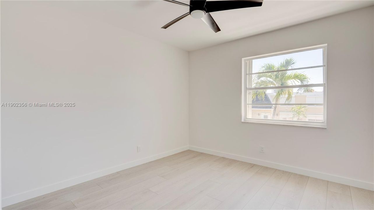 Active With Contract: $5,200 (3 beds, 2 baths, 1793 Square Feet)