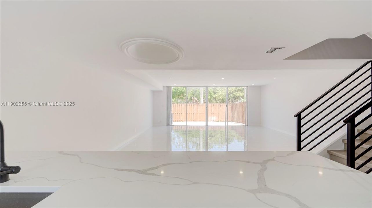 Active With Contract: $5,200 (3 beds, 2 baths, 1793 Square Feet)