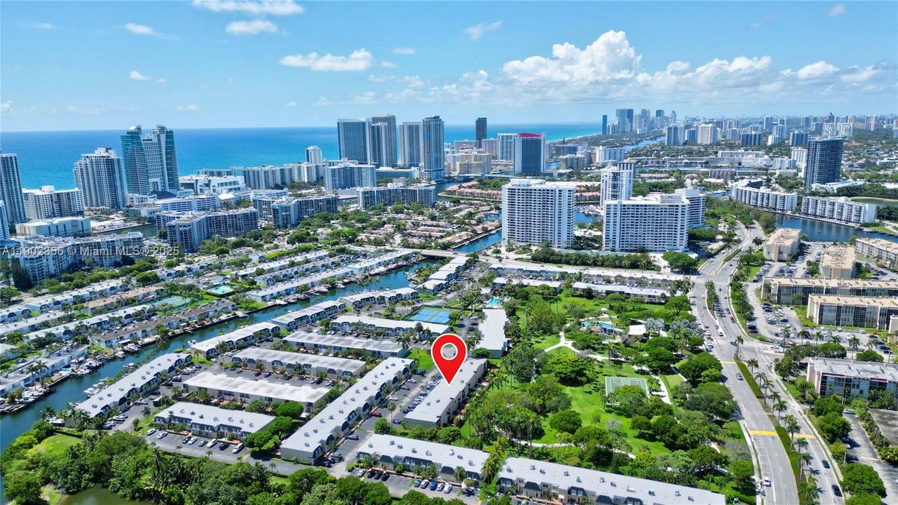 Active With Contract: $5,200 (3 beds, 2 baths, 1793 Square Feet)