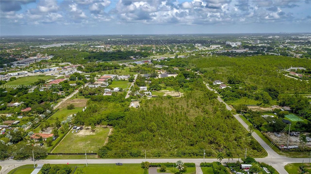 En Venta: $75,000 (0.07 acres)