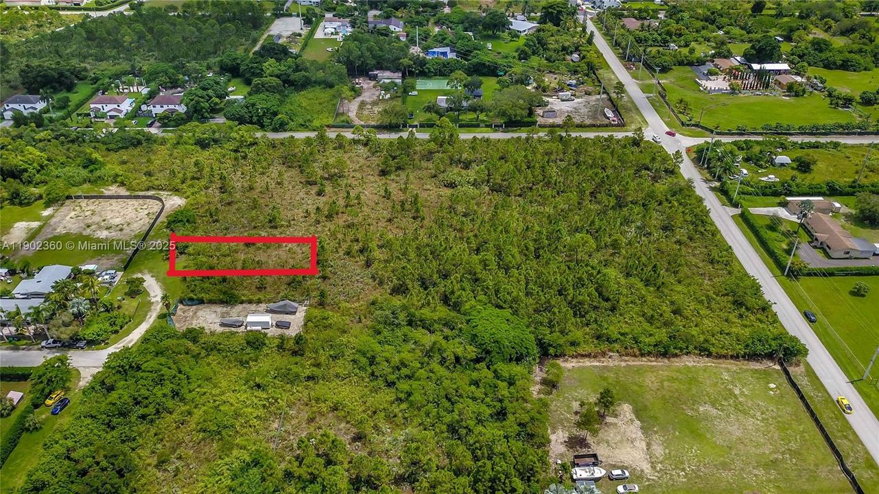 En Venta: $75,000 (0.07 acres)