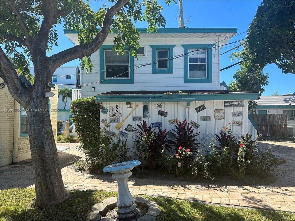 Recently Rented: $1,695 (1 beds, 1 baths, 0 Square Feet)