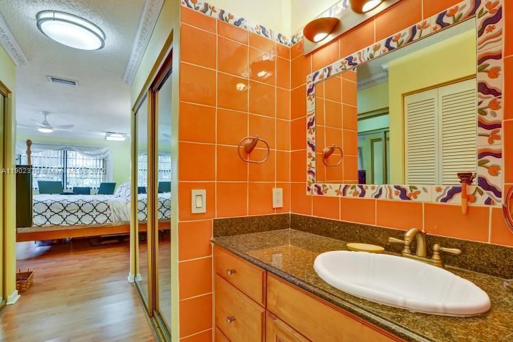 For Sale: $639,900 (3 beds, 3 baths, 1748 Square Feet)