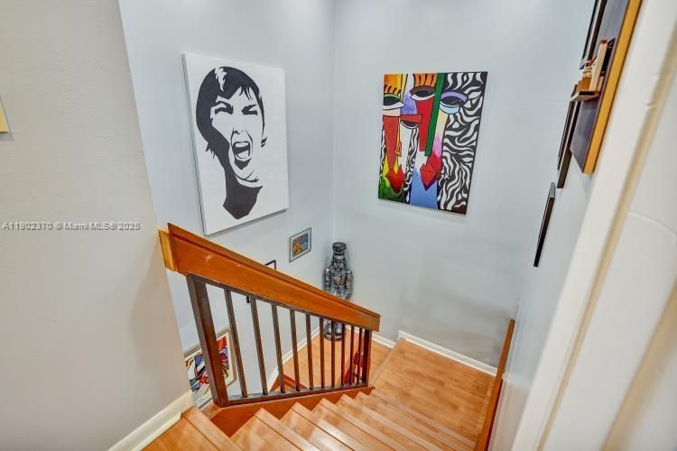 For Sale: $639,900 (3 beds, 3 baths, 1748 Square Feet)