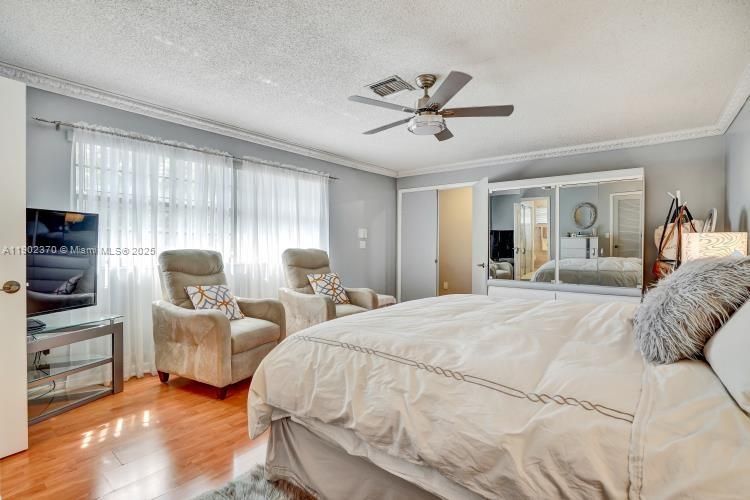 For Sale: $639,900 (3 beds, 3 baths, 1748 Square Feet)