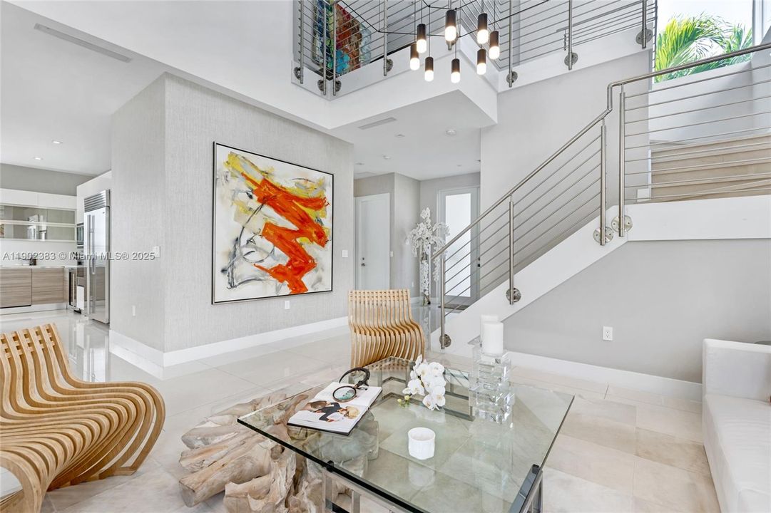 En Venta: $2,050,000 (5 camas, 5 baños, 3537 Pies cuadrados)