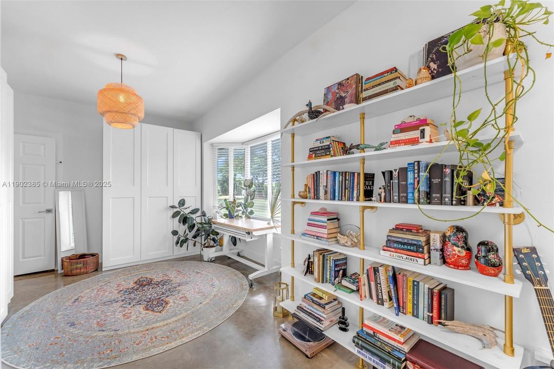 Active With Contract: $1,495,000 (4 beds, 3 baths, 2841 Square Feet)