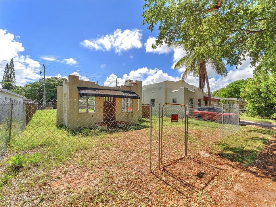 For Sale: $899,000 (0 beds, 0 baths, 0 Square Feet)