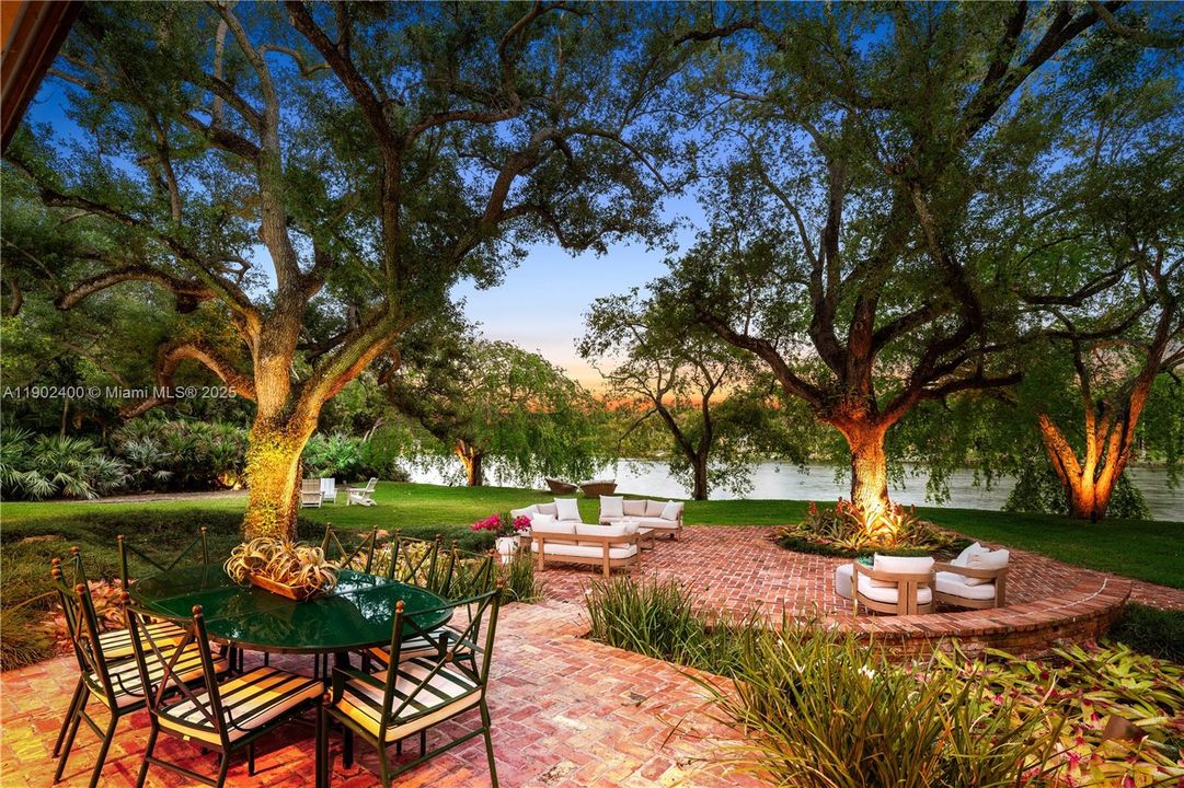 На продажу: $12,949,000 (5 спален, 6 ванн, 6239 Квадратных фут)