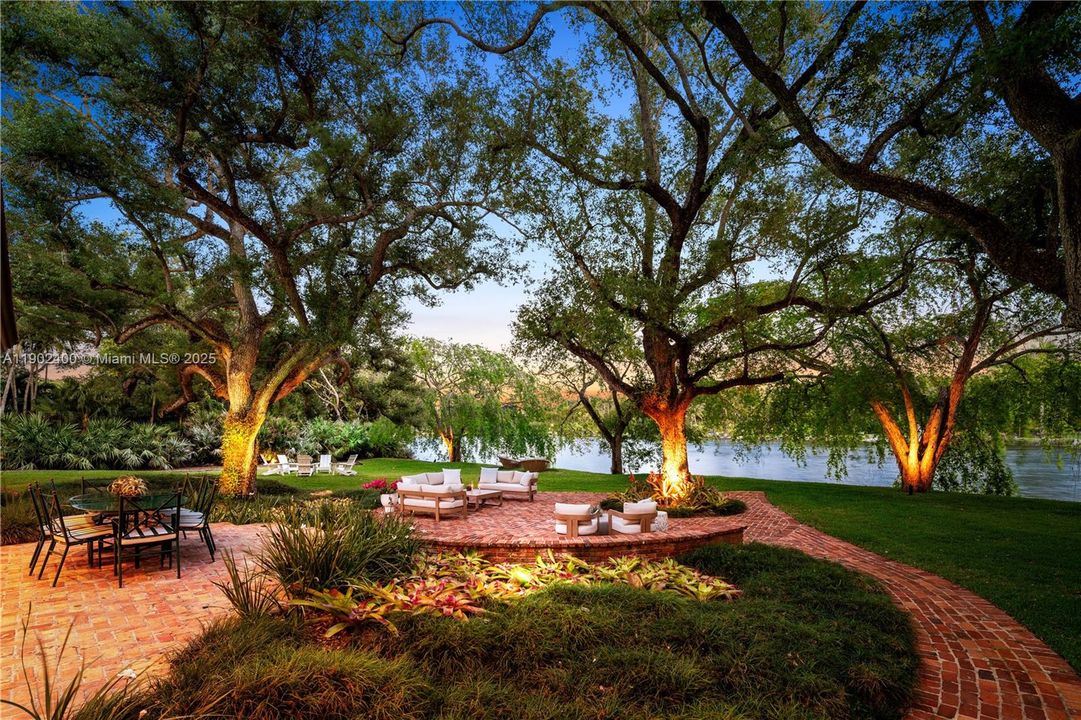 На продажу: $12,949,000 (5 спален, 6 ванн, 6239 Квадратных фут)