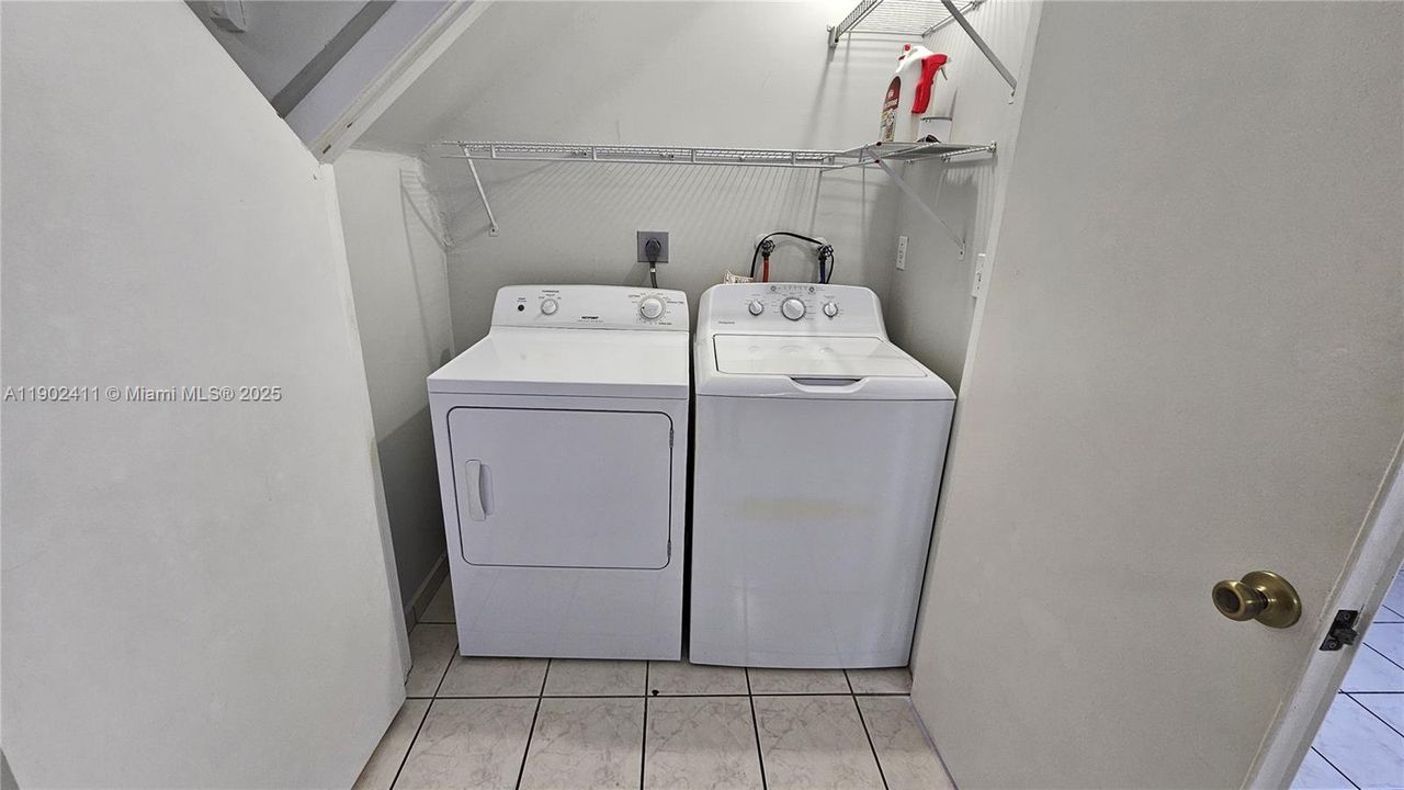 For Rent: $2,500 (2 beds, 2 baths, 1020 Square Feet)