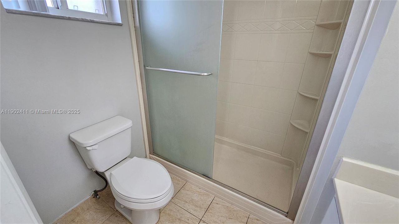 For Rent: $2,500 (2 beds, 2 baths, 1020 Square Feet)