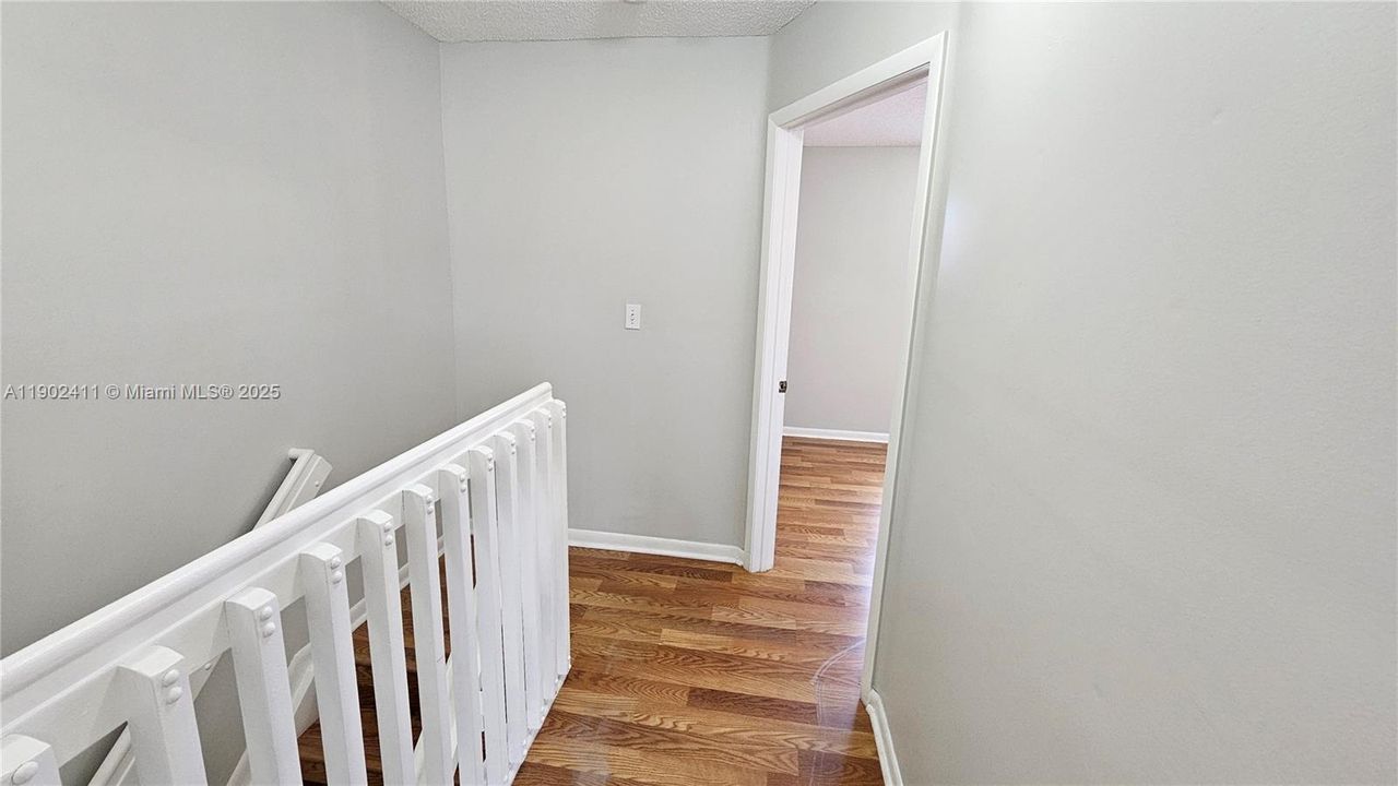 For Rent: $2,500 (2 beds, 2 baths, 1020 Square Feet)