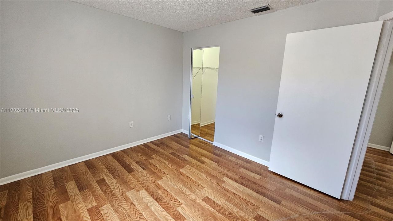 For Rent: $2,500 (2 beds, 2 baths, 1020 Square Feet)