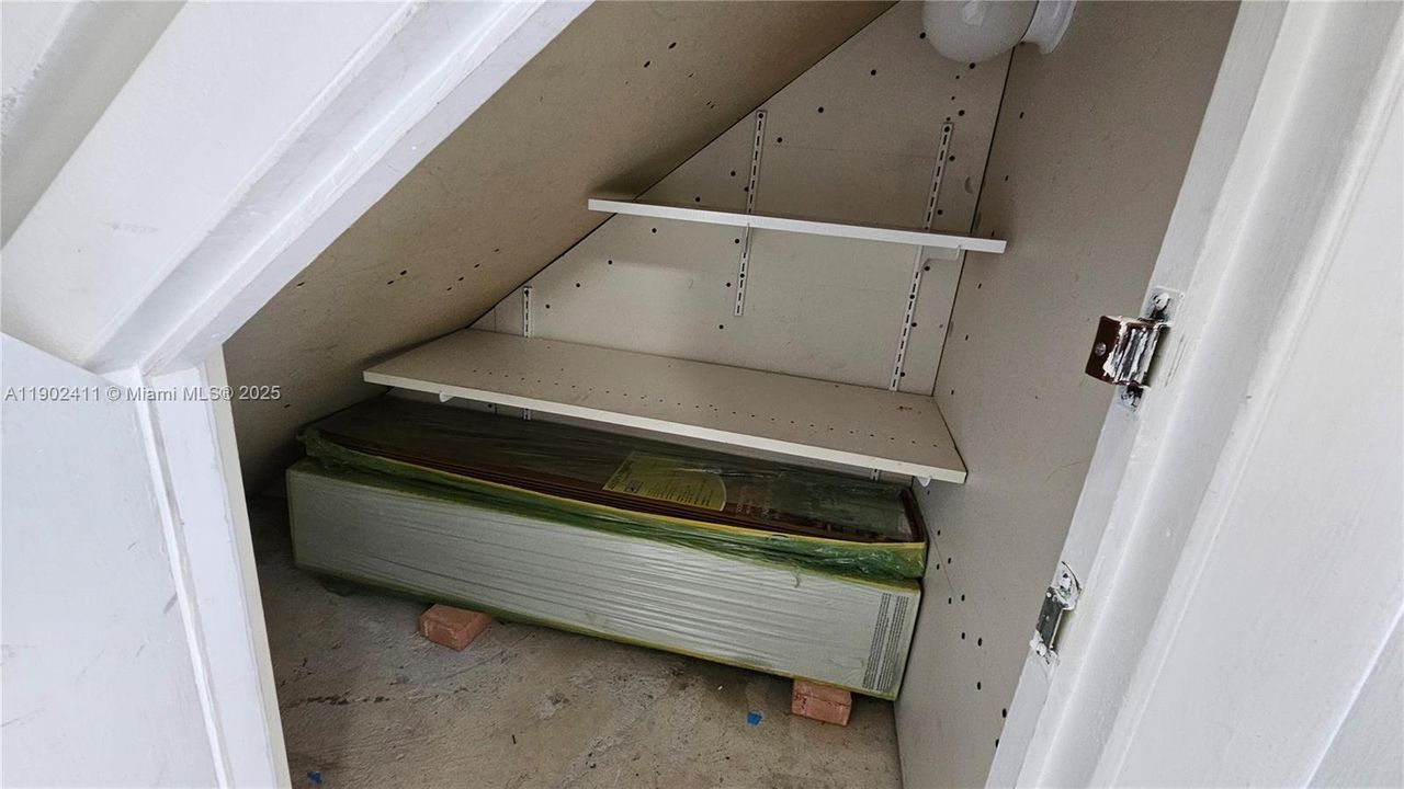 For Rent: $2,500 (2 beds, 2 baths, 1020 Square Feet)