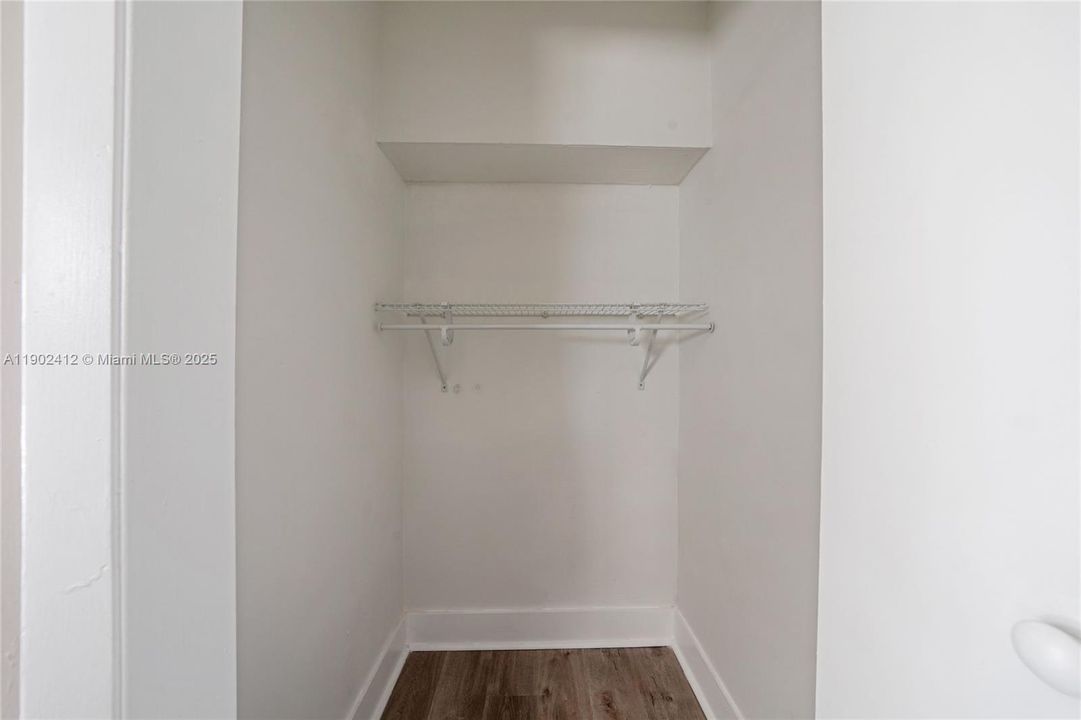 For Sale: $509,900 (4 beds, 2 baths, 1472 Square Feet)