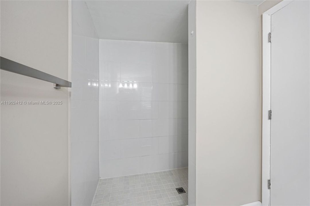 For Sale: $509,900 (4 beds, 2 baths, 1472 Square Feet)