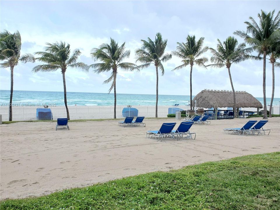 最近租的: $6,000 (2 贝兹, 2 浴室, 1457 平方英尺)