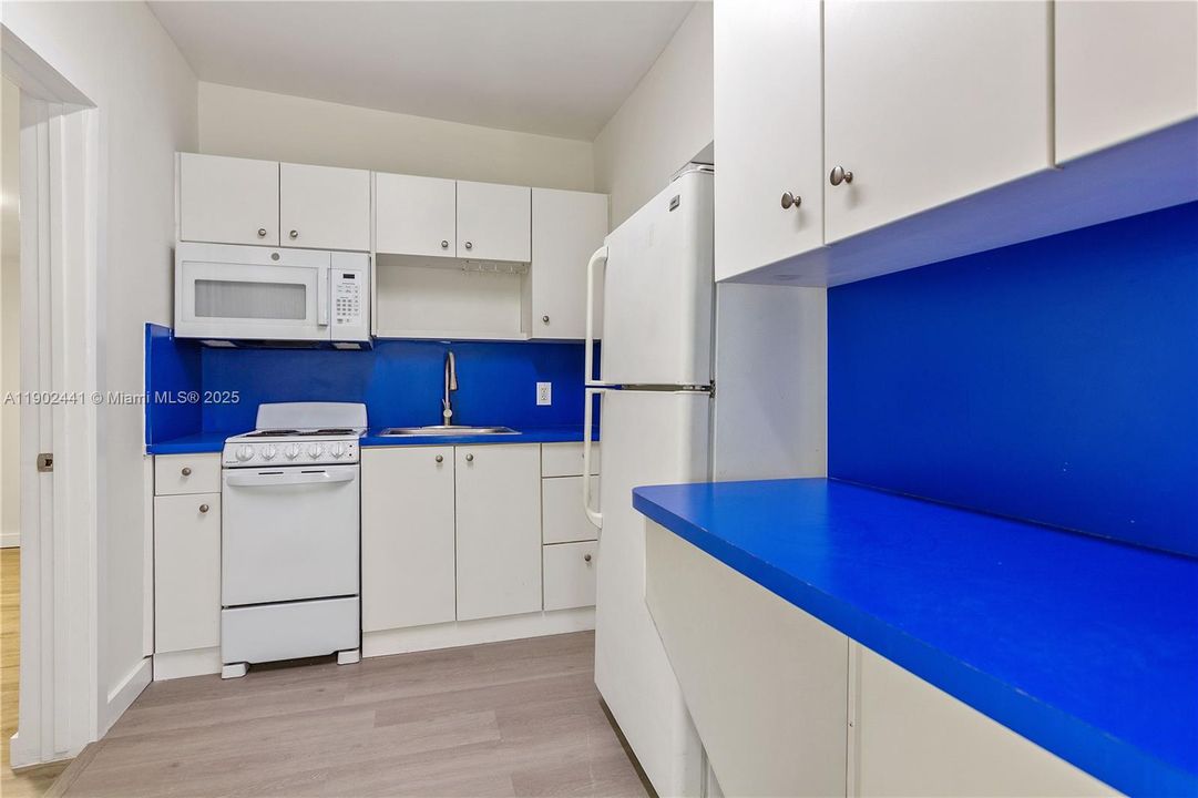 Recently Rented: $1,850 (1 beds, 1 baths, 500 Square Feet)