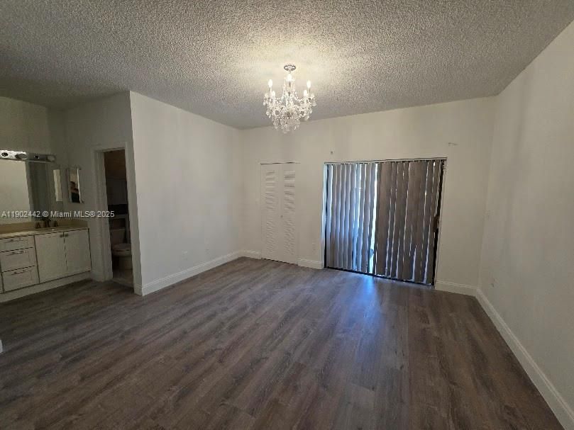 Recently Rented: $2,600 (3 beds, 2 baths, 1233 Square Feet)