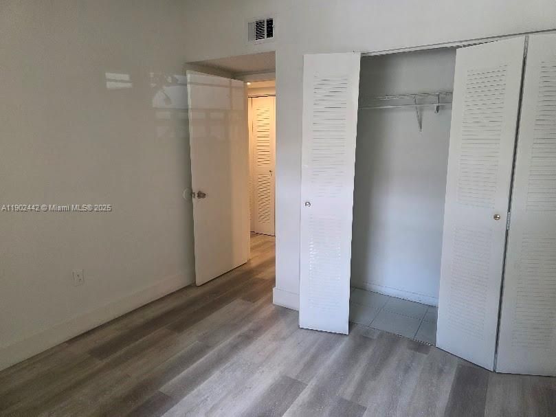 Recently Rented: $2,600 (3 beds, 2 baths, 1233 Square Feet)