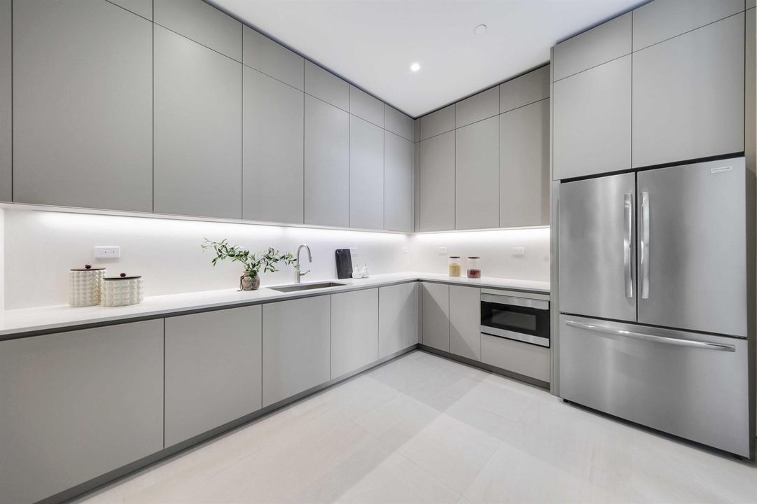 Service Kitchen
