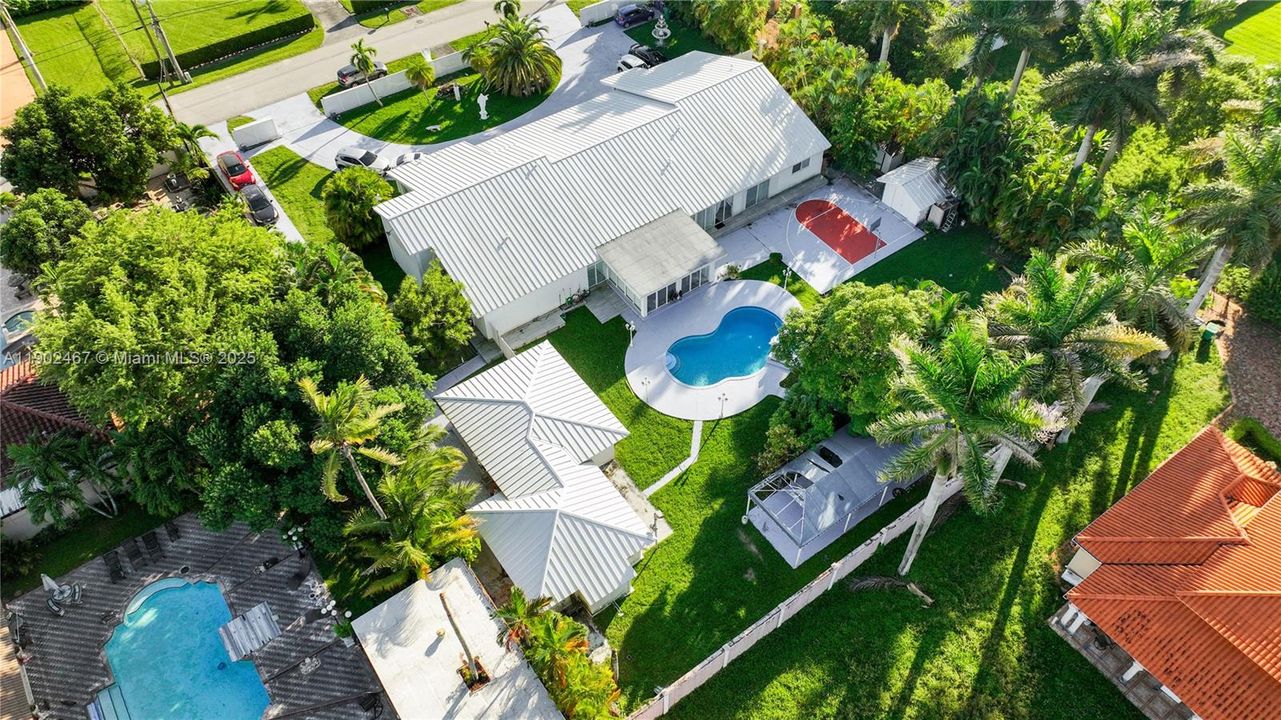 En Venta: $1,950,000 (5 camas, 3 baños, 4909 Pies cuadrados)