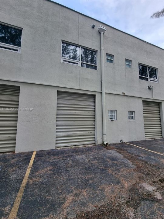 В аренду: $3,800 (0 спален, 0 ванн, 0 Квадратных фут)