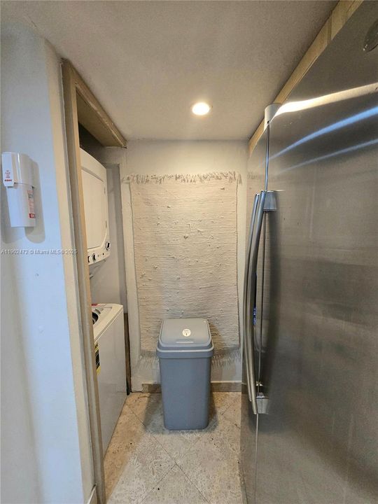 For Sale: $850,000 (2 beds, 2 baths, 1496 Square Feet)